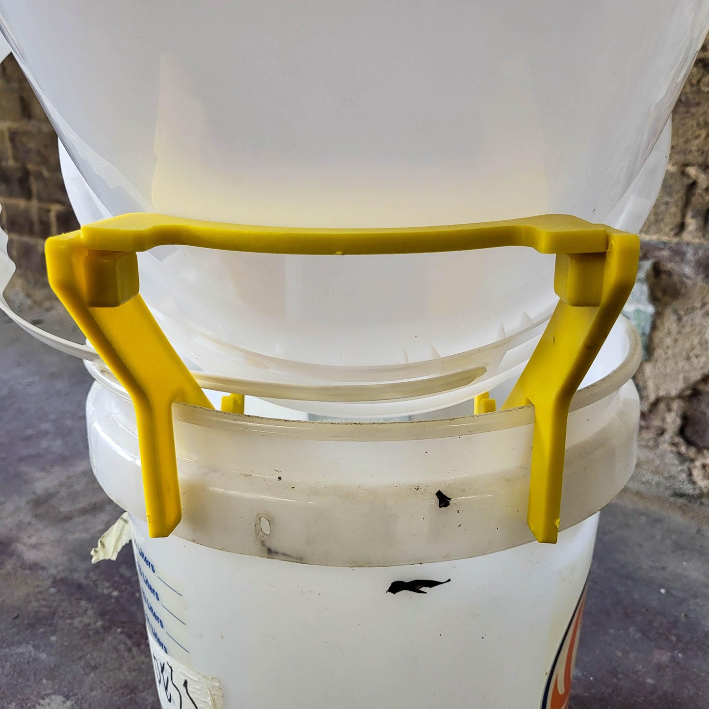 Bucket Holder