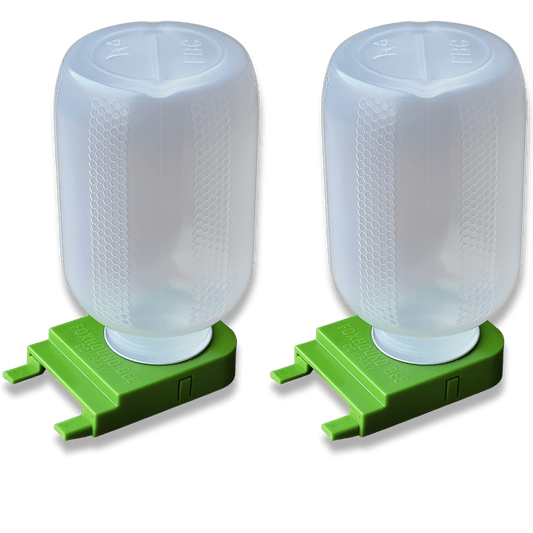 1/2 Gallon Jar and Foxhound Entrance Feeder with UV Inhibitor