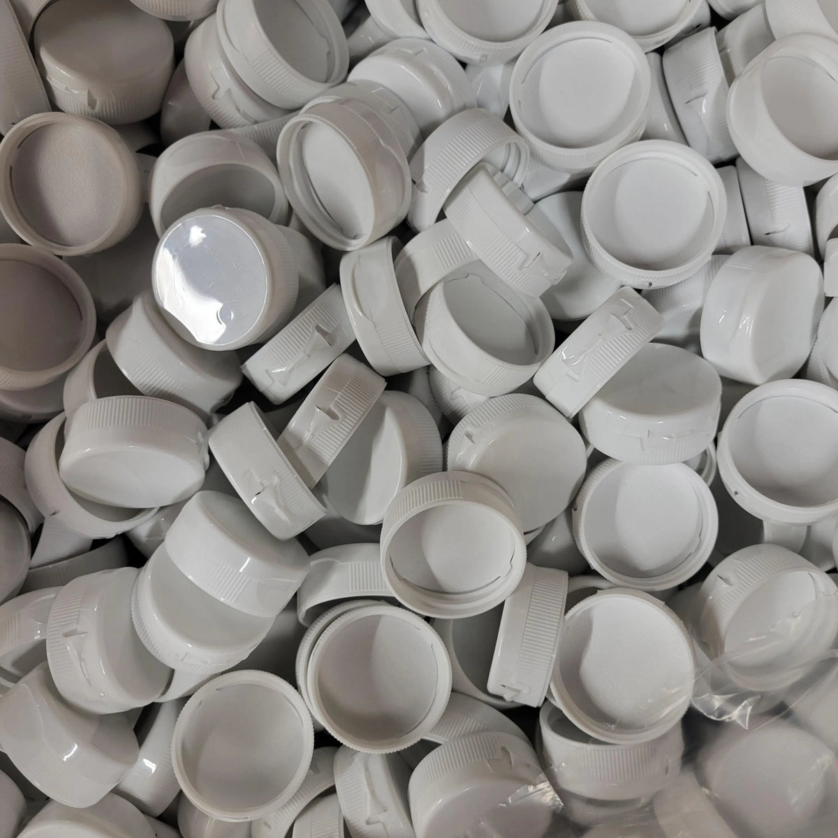 38mm Flip Top Plastic Lid, image 9 of 18