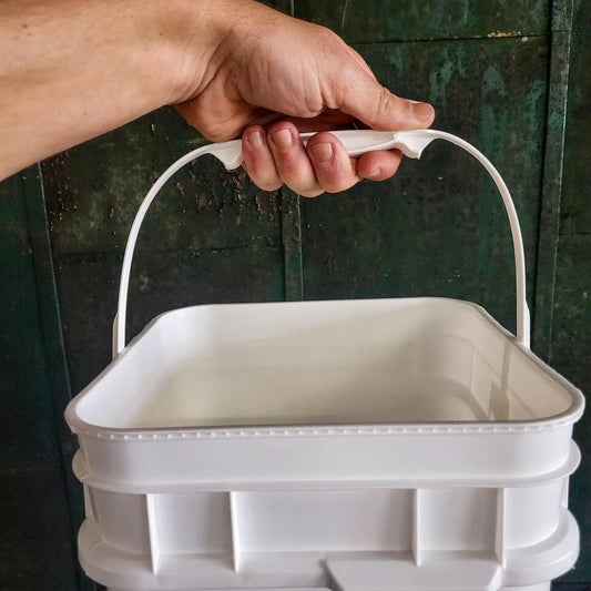 4 Gallon Square Bucket and Lid, image 2 of 9