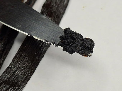 25 Premium Whole Ugandan Vanilla Beans Grade A  - For making Vanilla Extract