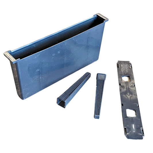 Deep Internal Frame Feeder with Ladders by Foxhound Bee Company