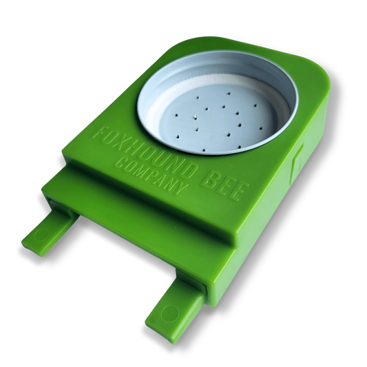 Foxhound Entrance Feeder by Foxhound Bee Company
