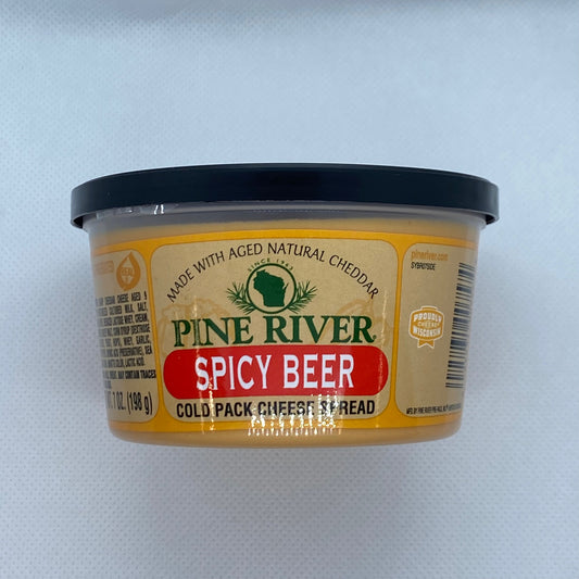 Pine River Spicy Beer Cheddar Spread, 7 oz