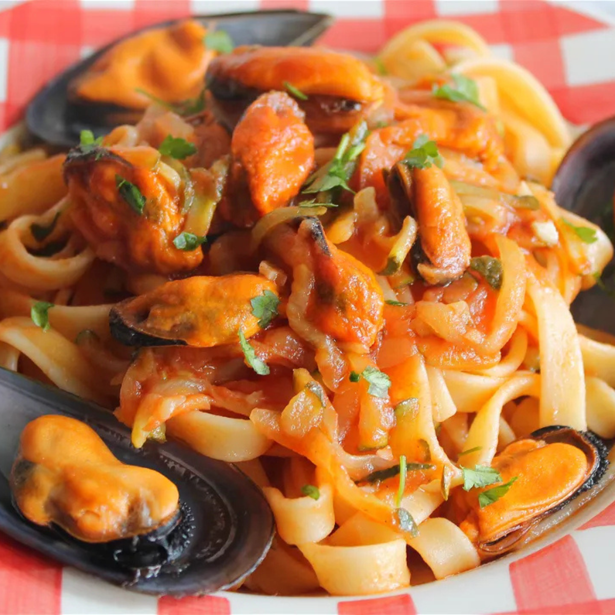 Fettuccine al Peperoncino - The Spice of Life, image 3 of 3
