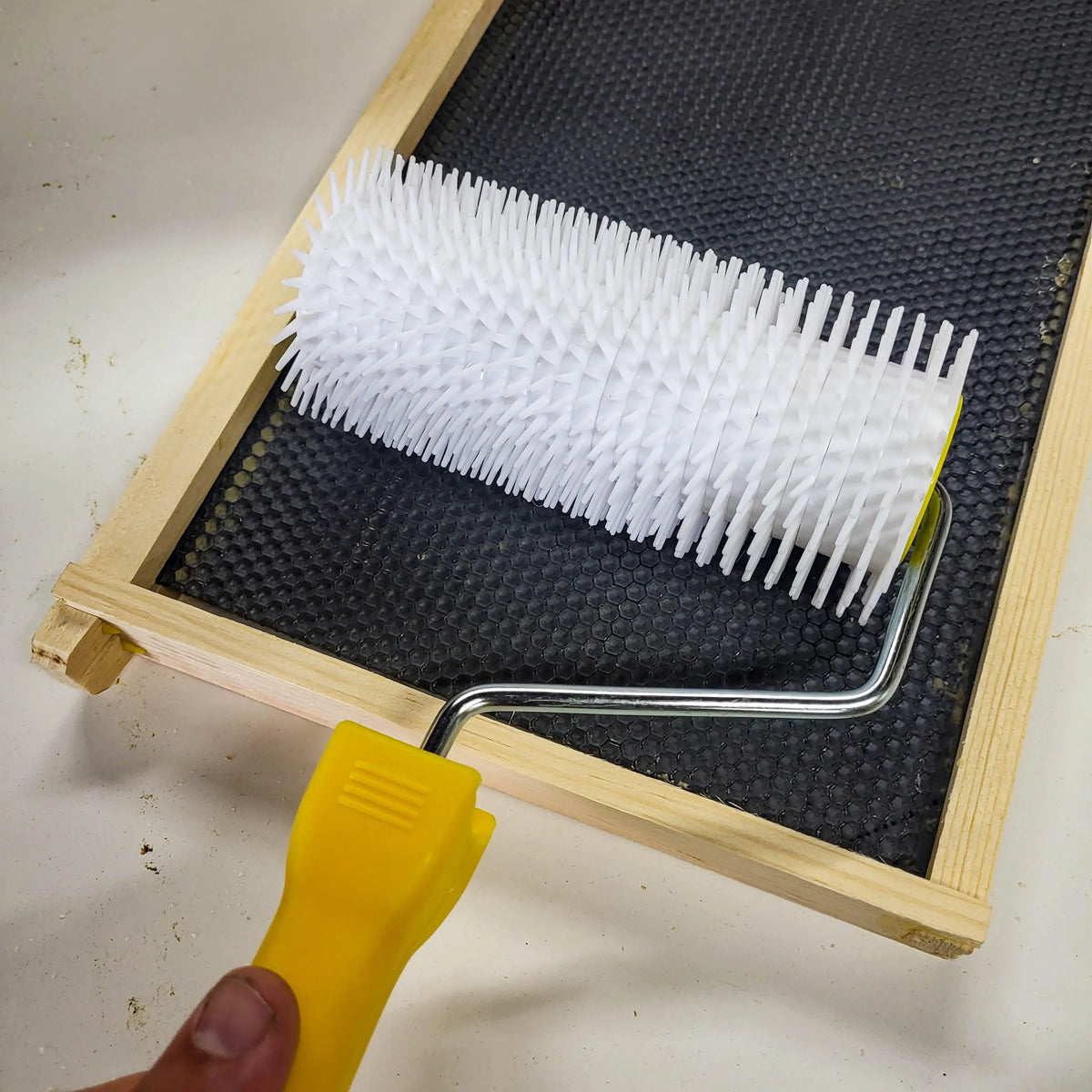XL Uncapping Punch Roller, image 4 of 6