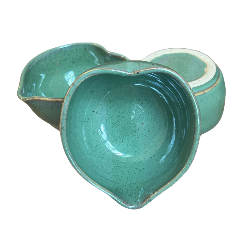 Handcrafted Heart-Shaped Matcha Bowl, Kitchen Tools from isshiki matcha