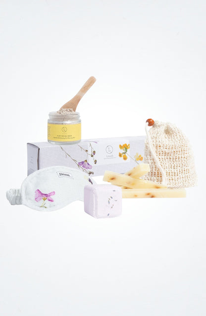 Pamper gift box